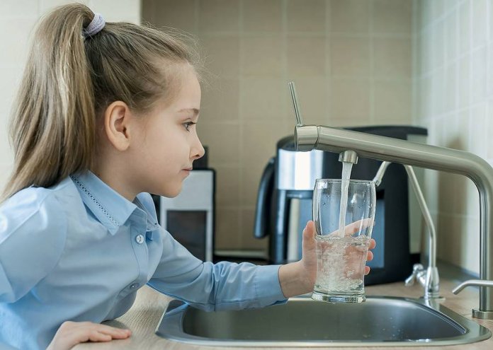The Benefits of a Touchless Kitchen Faucet