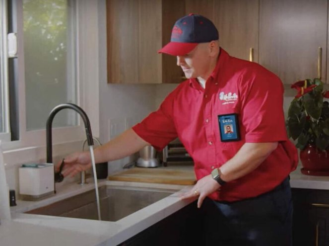 How Kitchen Plumbing Affects Dishwashers