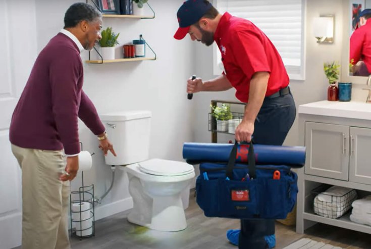 Cracks, Leaks, and Other Toilet Problems That Require Replacement